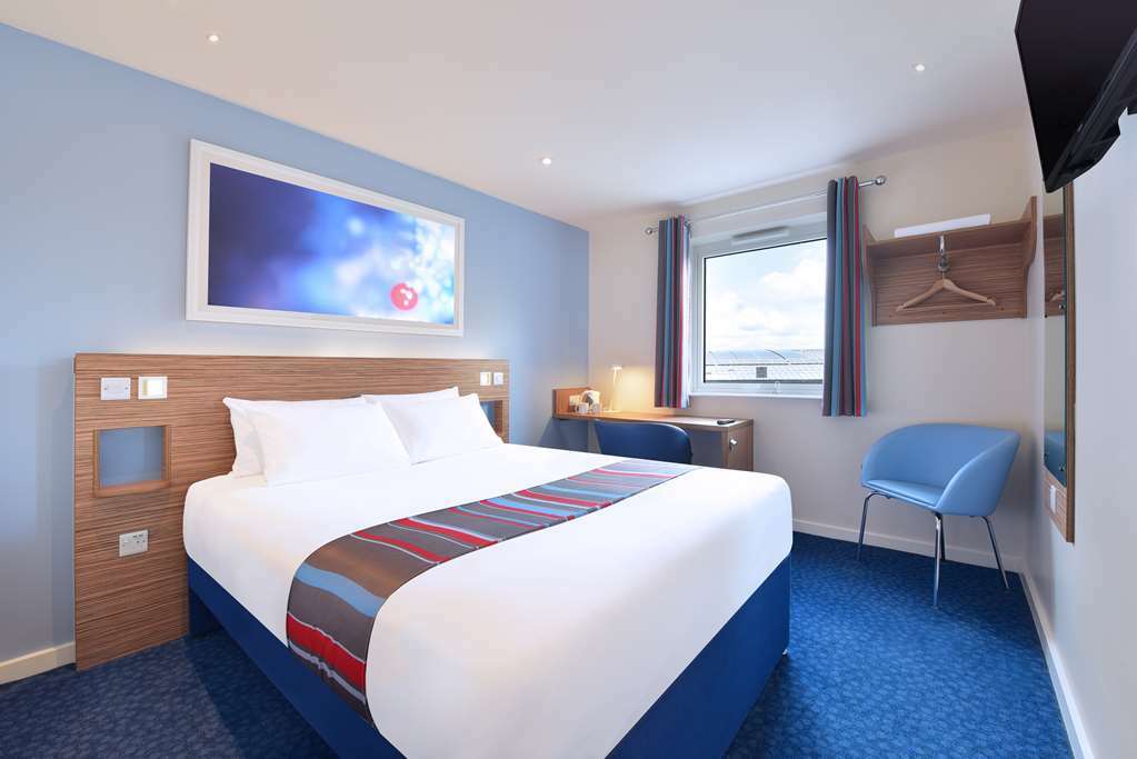 Travelodge Aberdeen Central Cameră foto